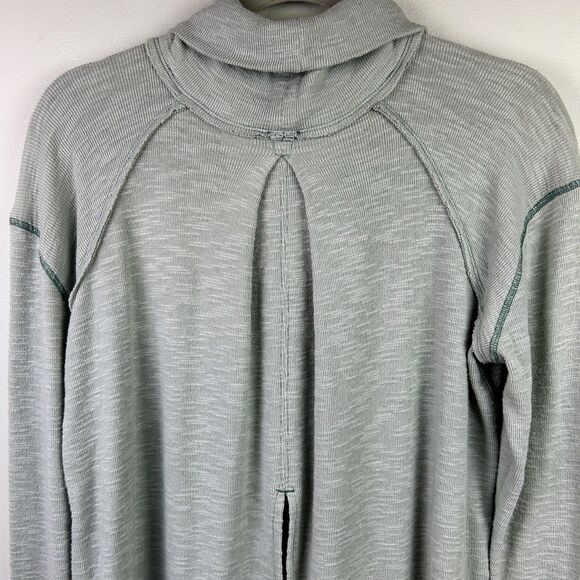 We the Free People Split Back Turtleneck Funnel Neck Split Back Tunic Top Blue M - Picture 7 of 15